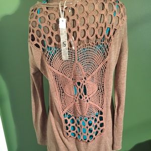 Pretty Crochet detail in back -Ya Los Angeles Brown Top